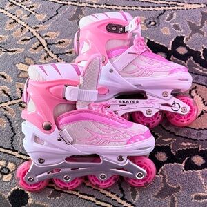 Girls' Adjustable Inline Skates with Pink and White Design